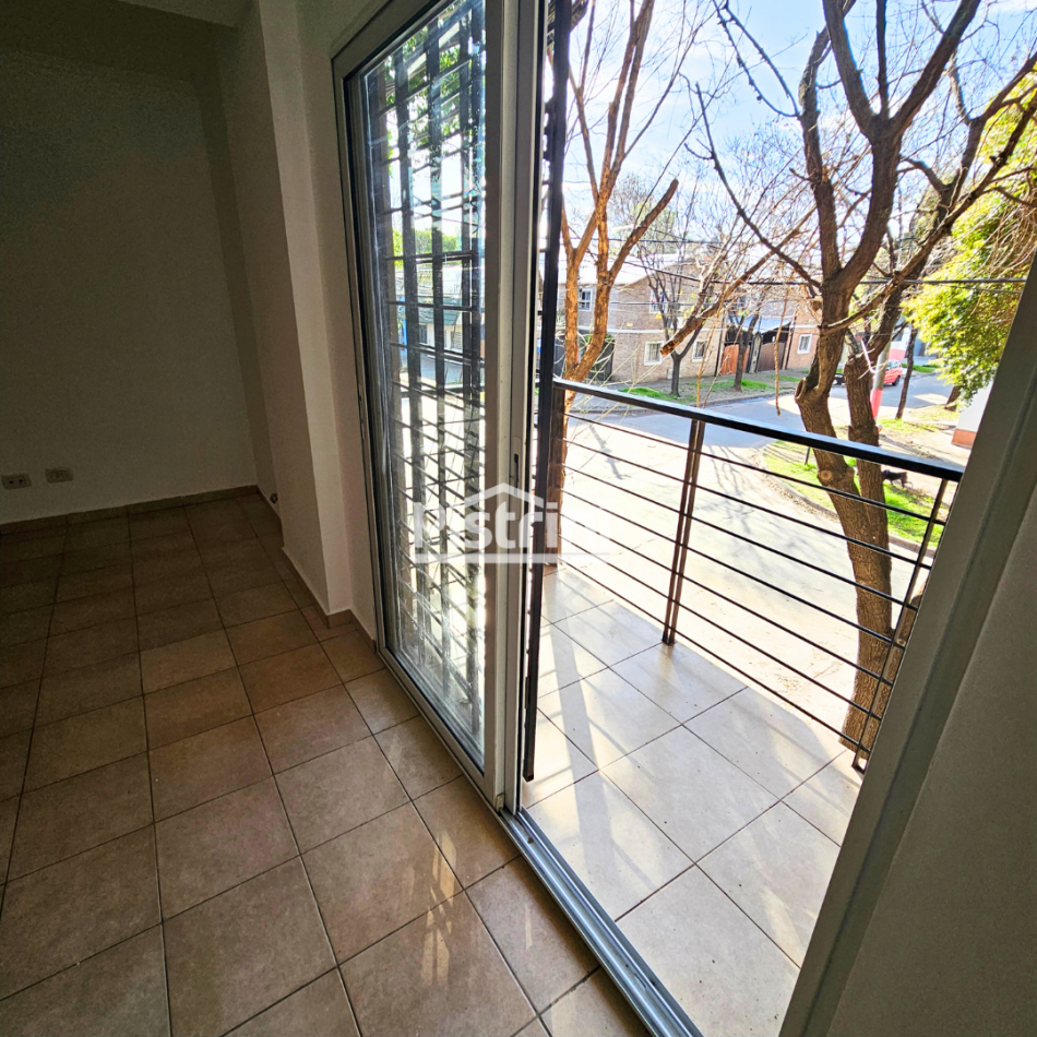 Balcarce 3058